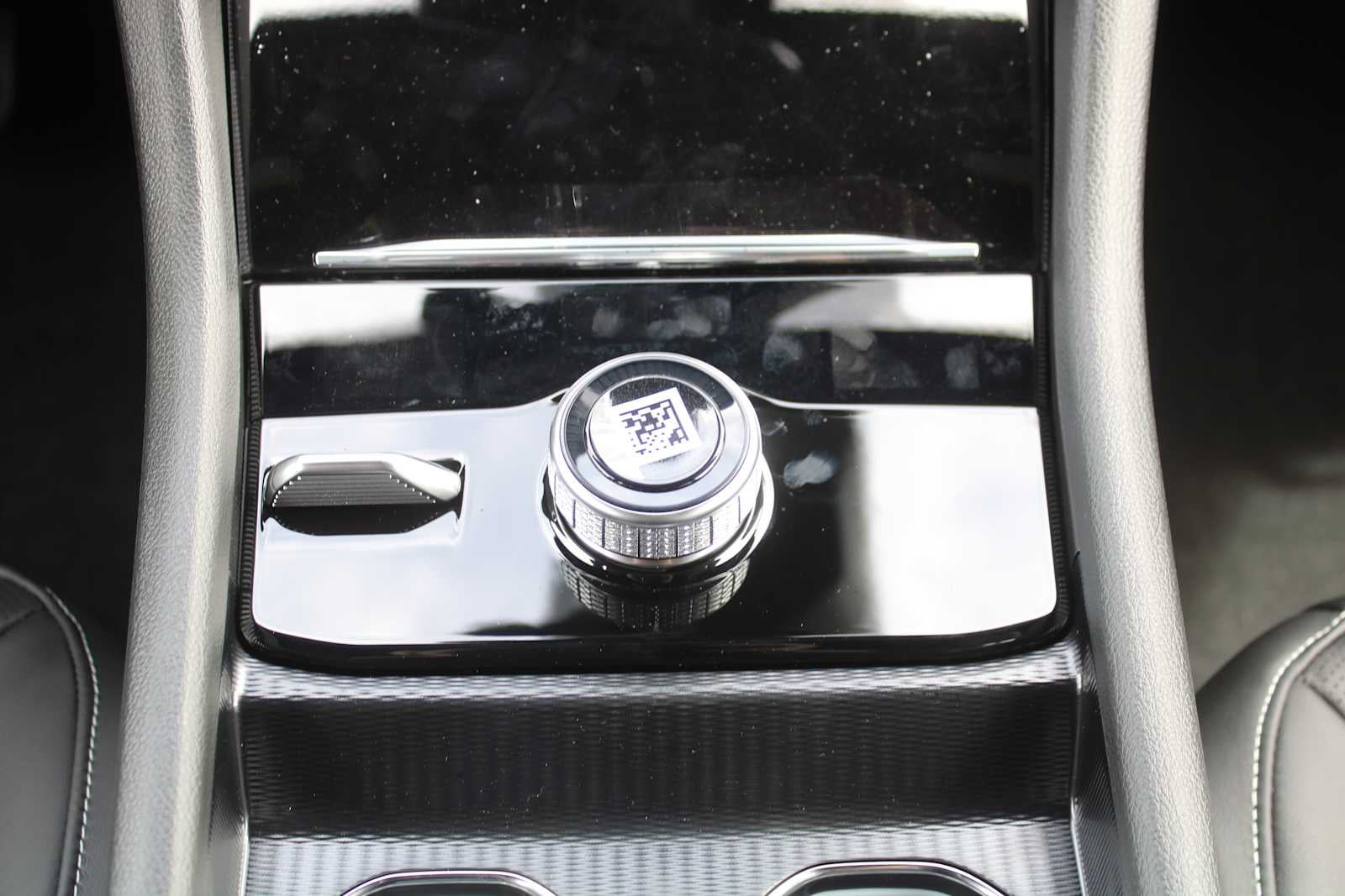 2027 Jeep Grand Cherokee L Limited Reserve