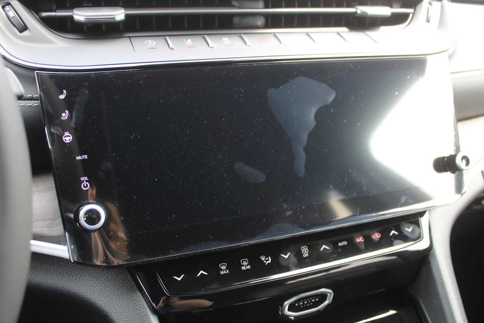 2027 Jeep Grand Cherokee L Limited Reserve