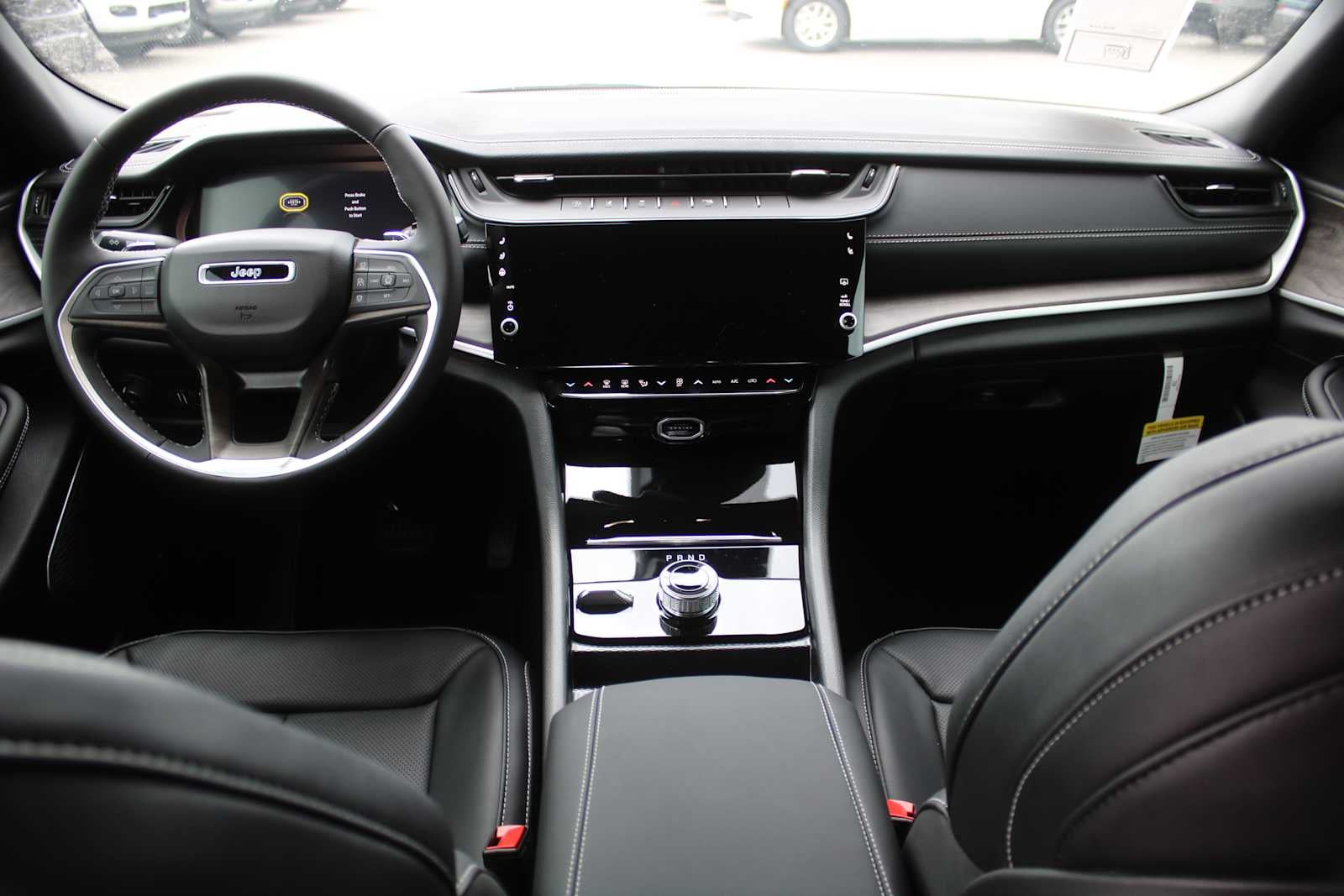 2027 Jeep Grand Cherokee L Limited Reserve