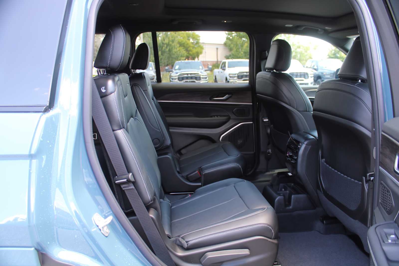2026 Jeep Grand Cherokee L Limited Reserve