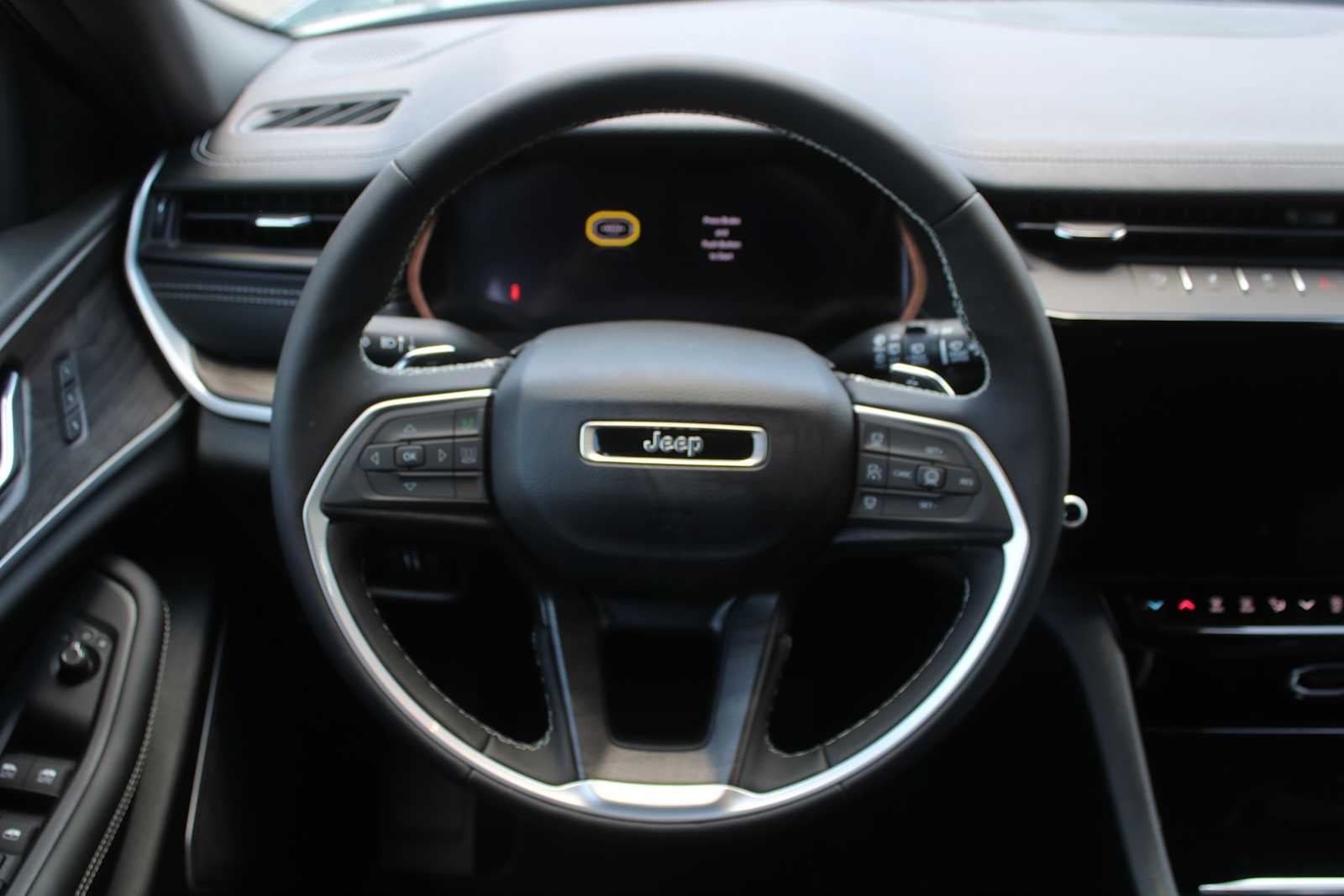 2026 Jeep Grand Cherokee L Limited Reserve