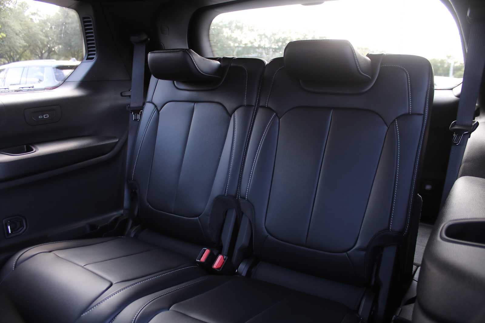 2027 Jeep Grand Cherokee L Limited