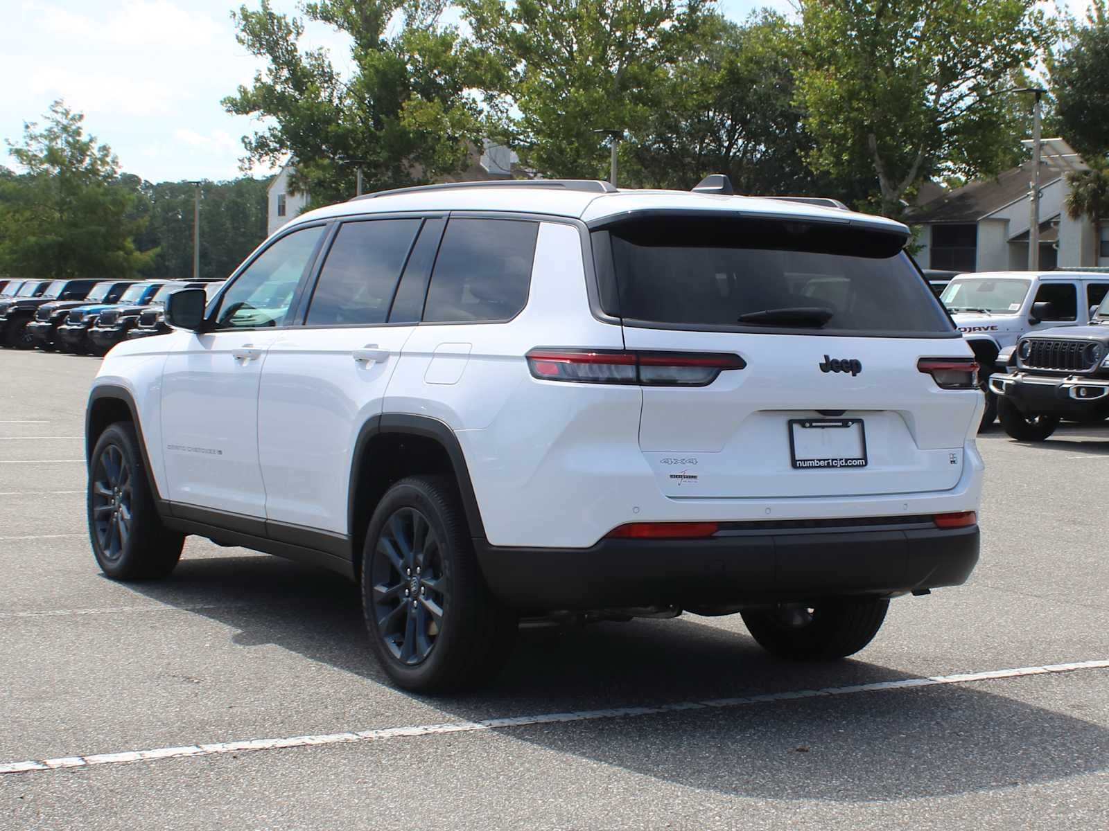 2026 Jeep Grand Cherokee L 85th Anniversary Edition
