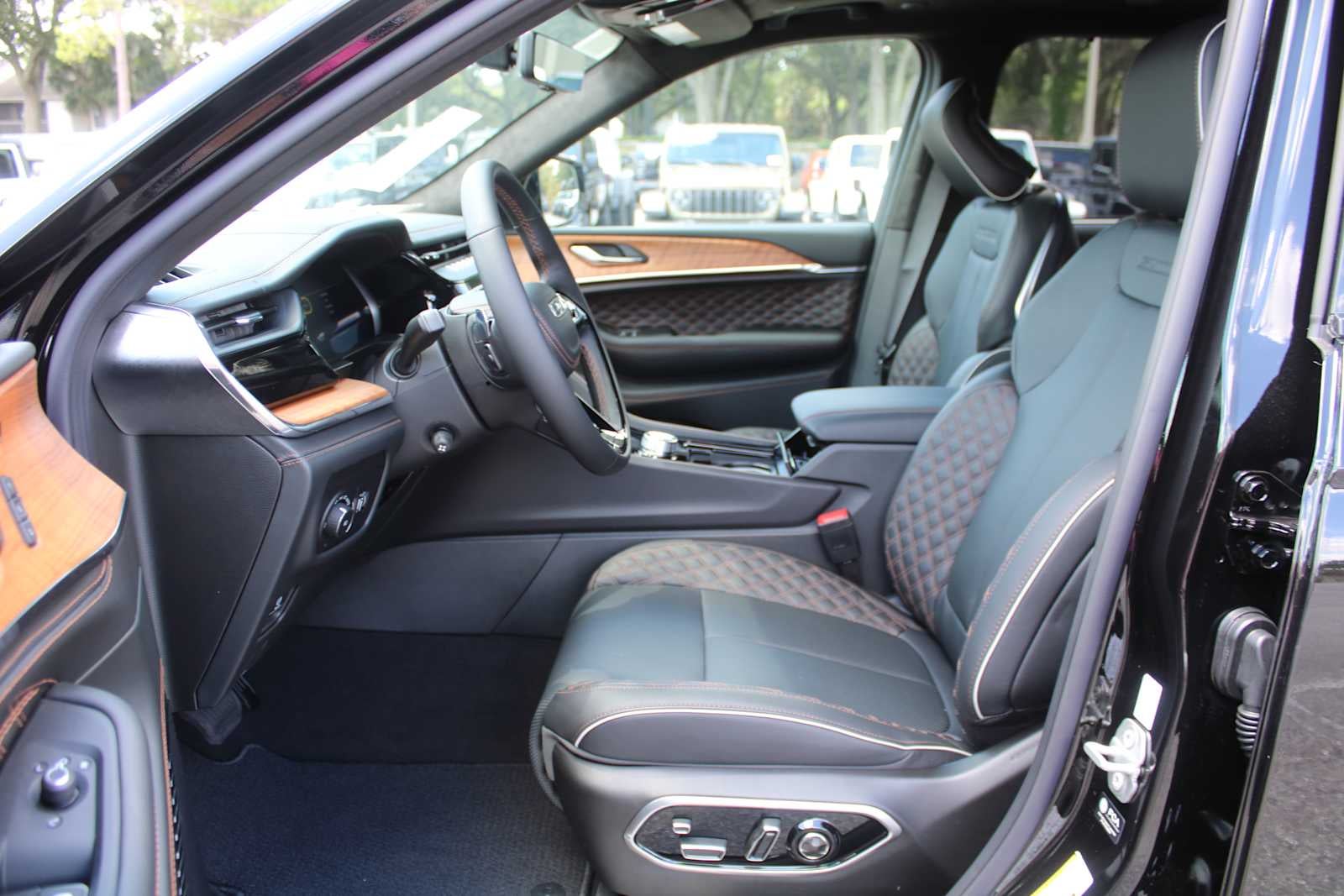 2026 Jeep Grand Cherokee L Summit