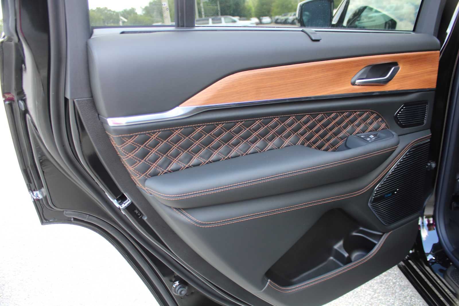 2026 Jeep Grand Cherokee L Summit