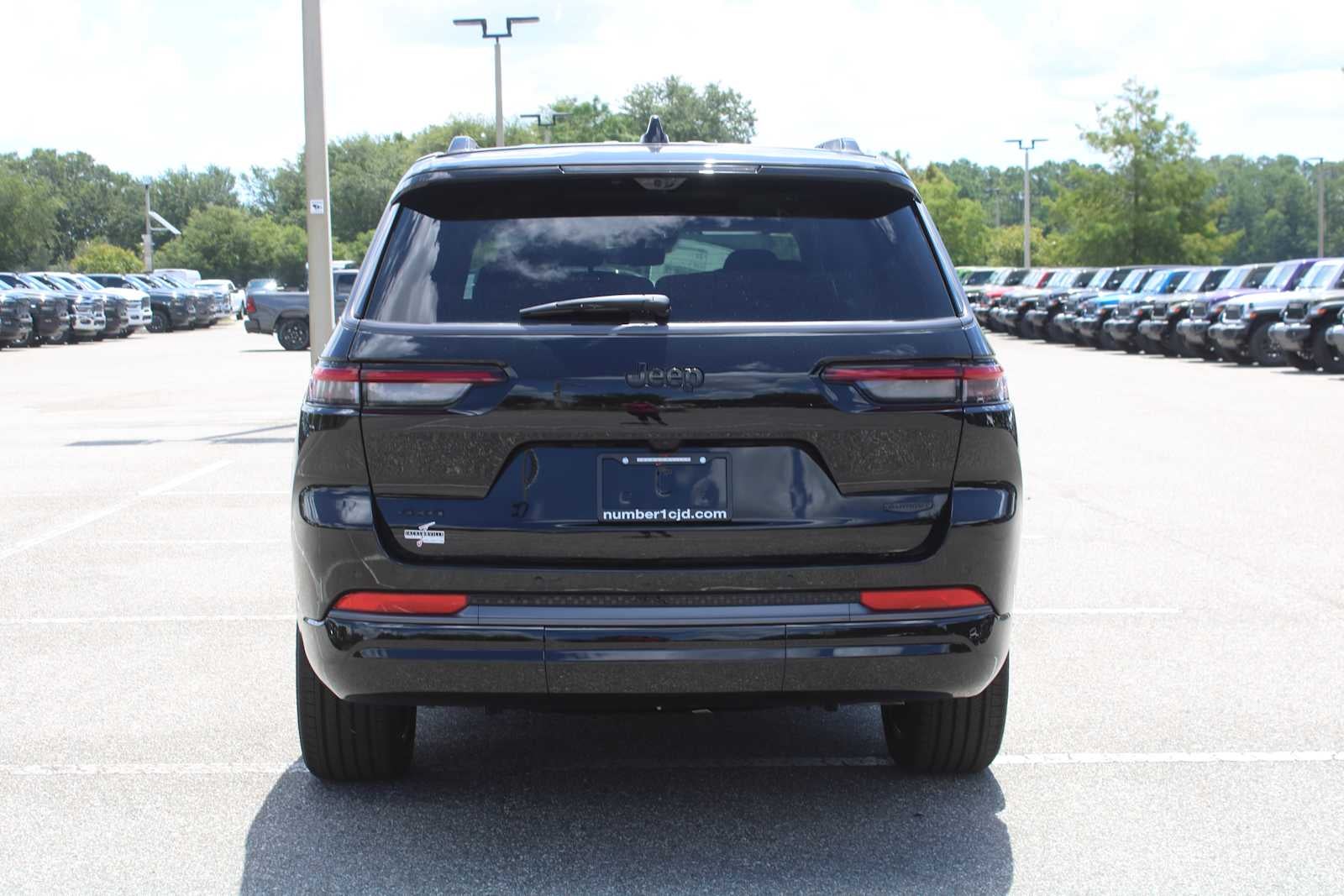 2026 Jeep Grand Cherokee L Summit