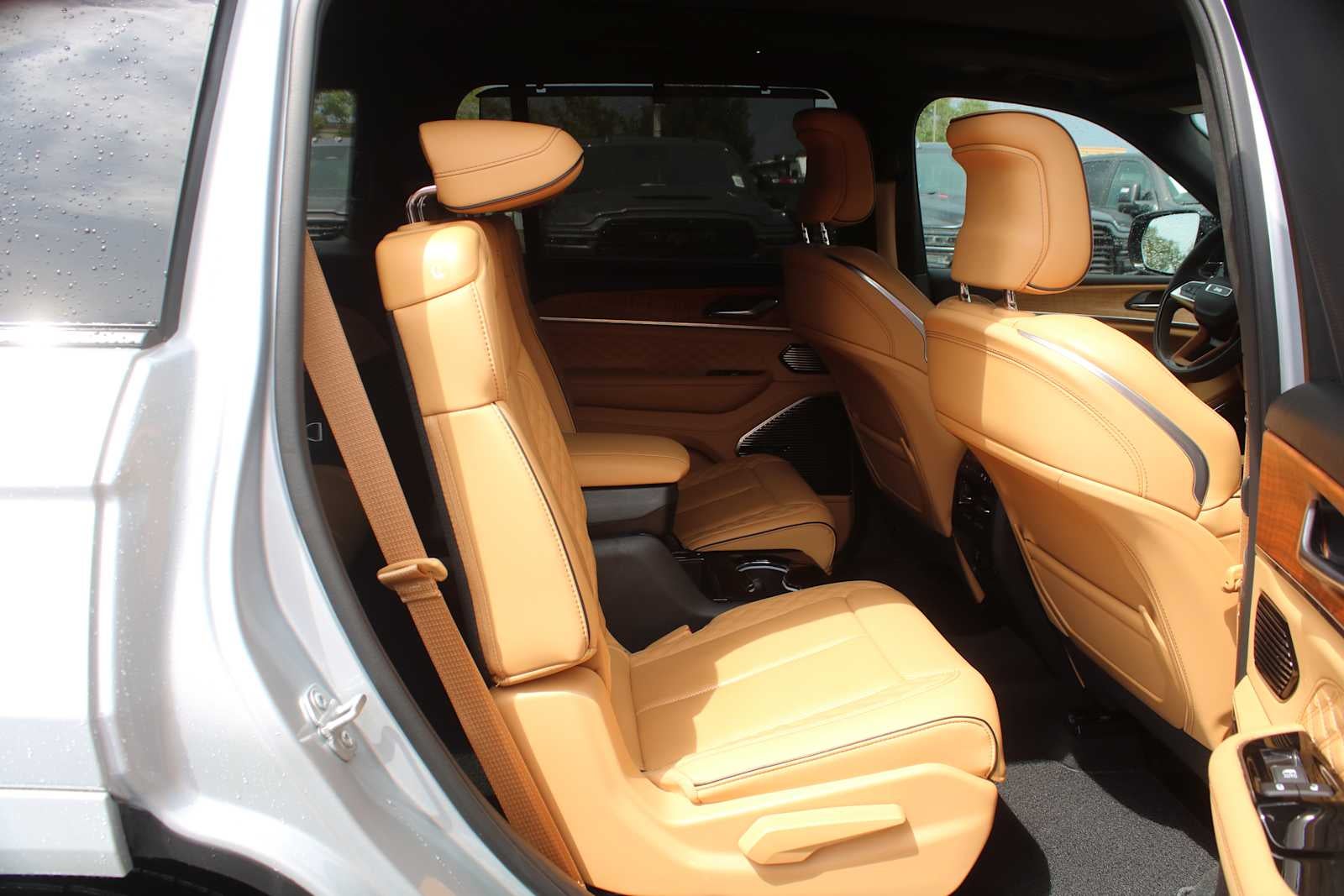 2024 Jeep Grand Cherokee L Summit Reserve