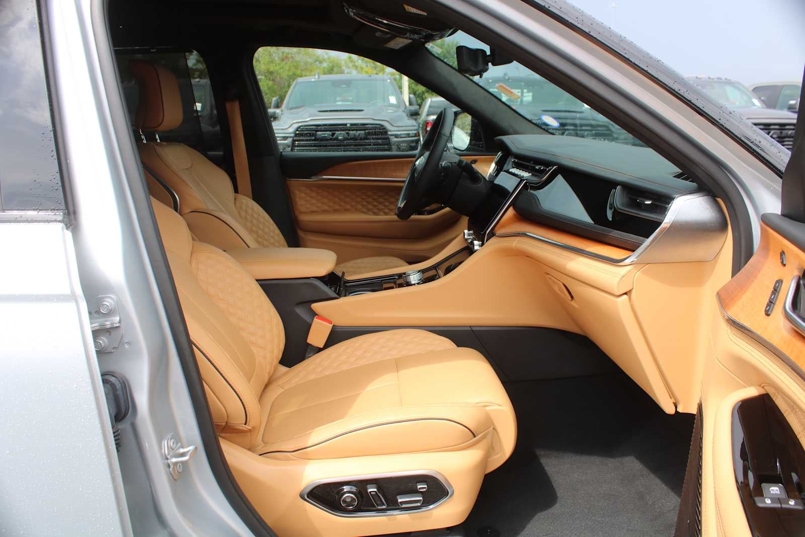 2024 Jeep Grand Cherokee L Summit Reserve