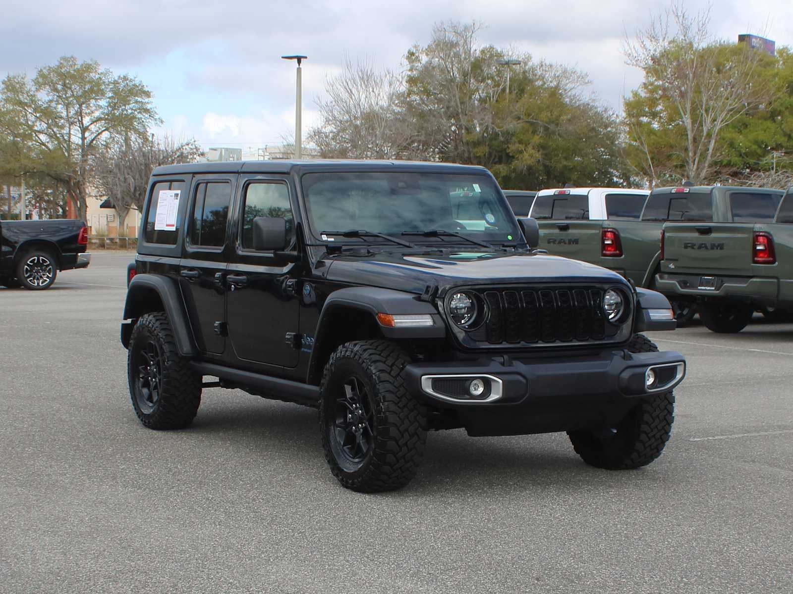 2025 Jeep Wrangler 4xe Willys 4xe