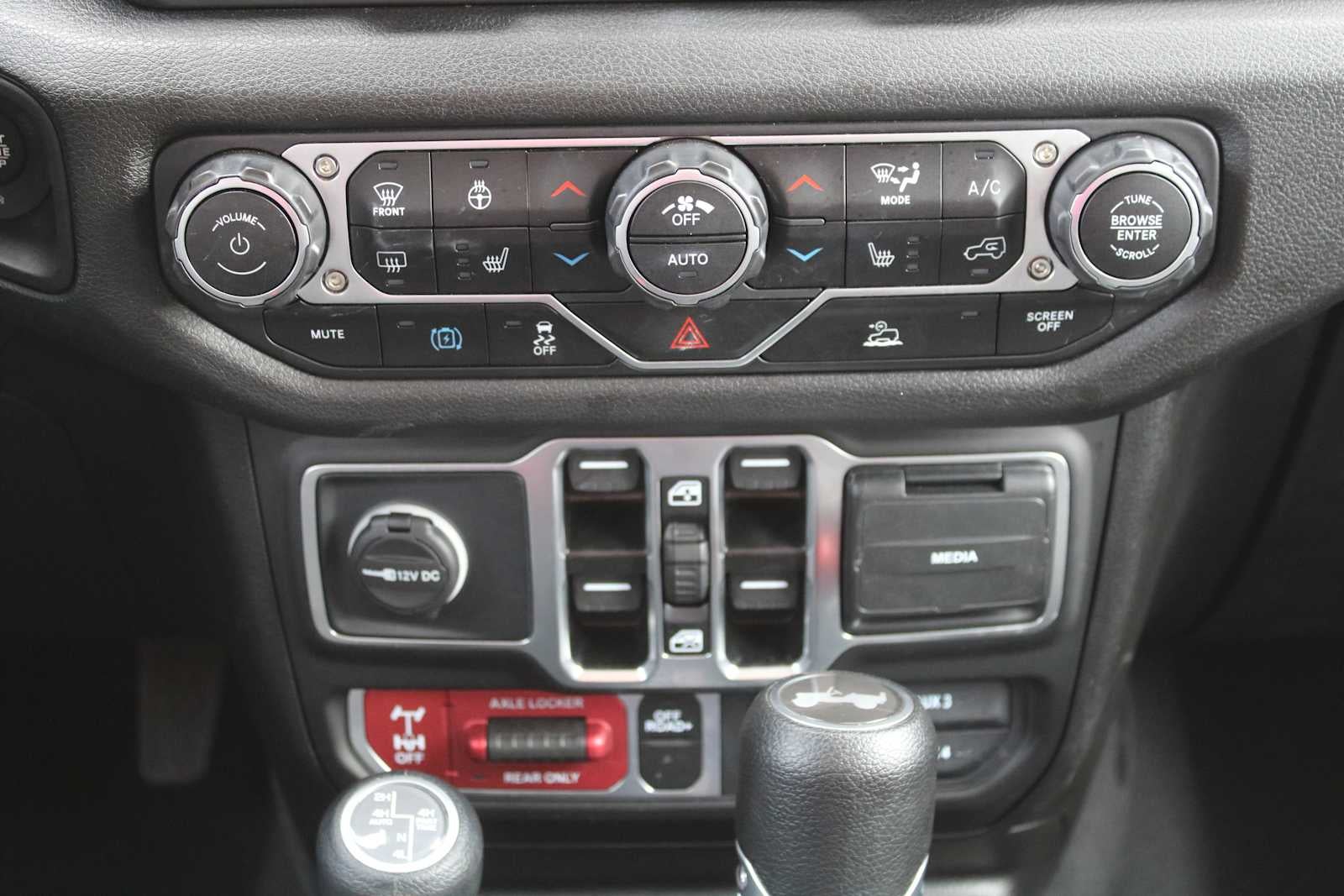 2025 Jeep Wrangler 4xe Willys 4xe