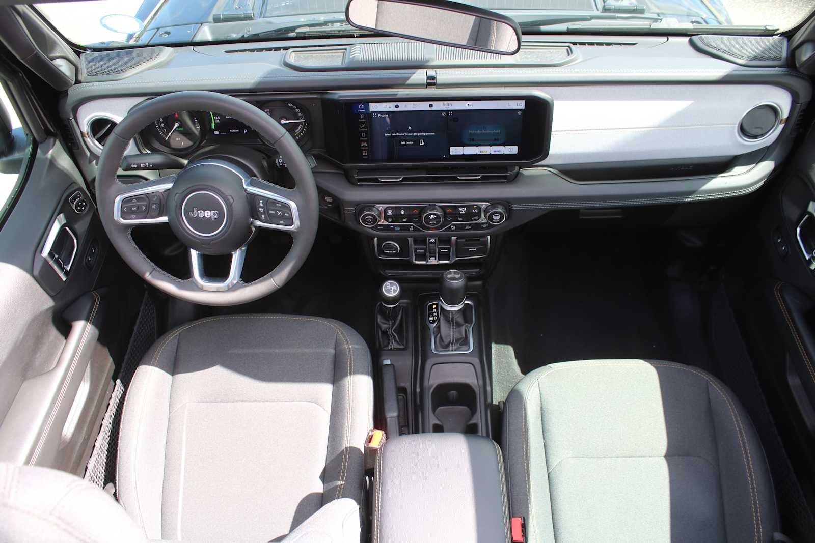 2025 Jeep Wrangler 4xe Sahara 4xe