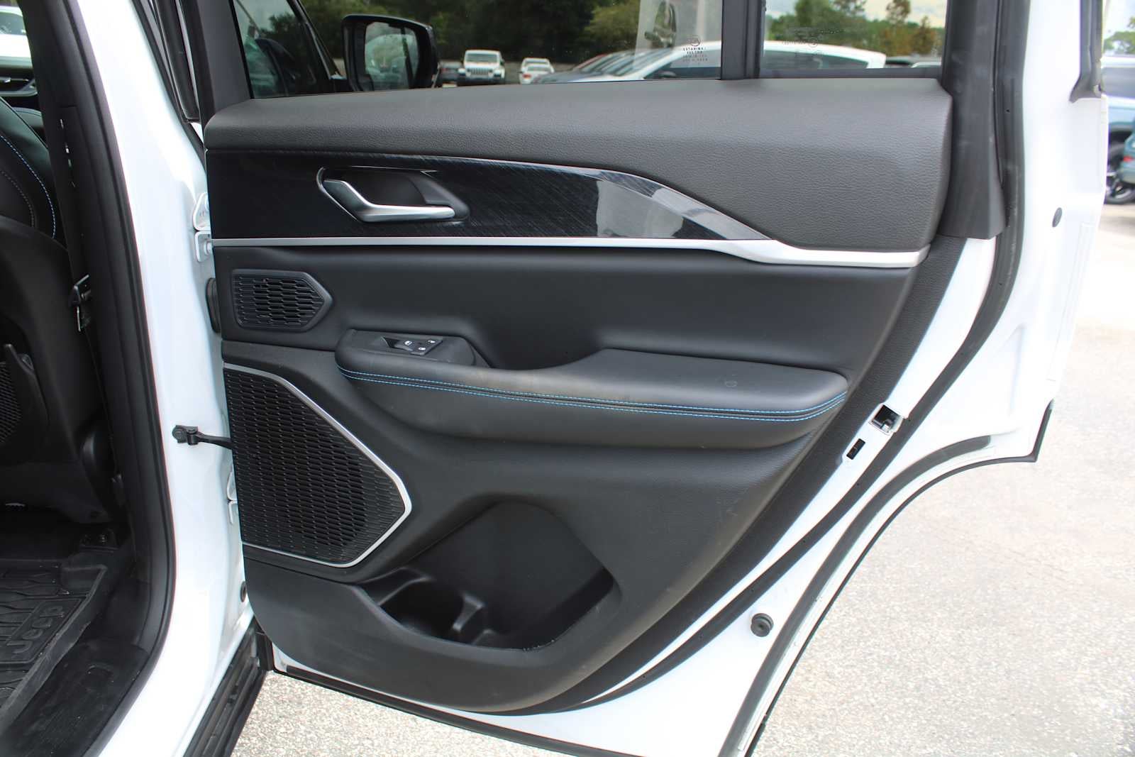 2023 Jeep Grand Cherokee 4xe Trailhawk
