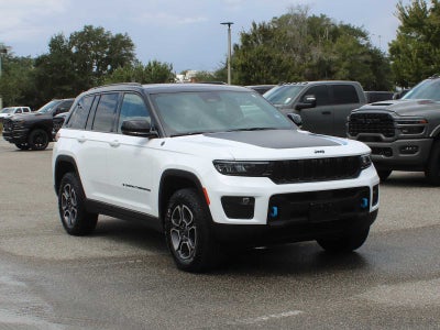 2023 Jeep Grand Cherokee 4xe Trailhawk