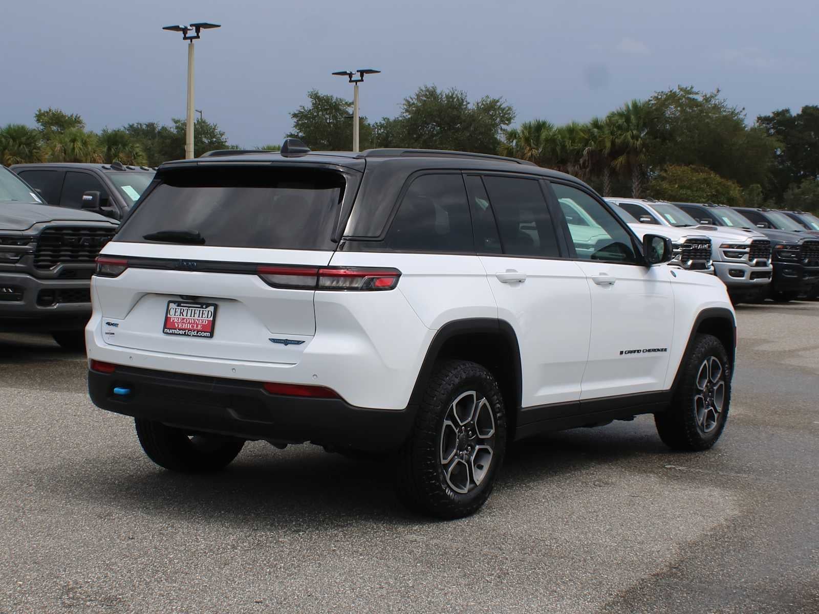 2023 Jeep Grand Cherokee 4xe Trailhawk