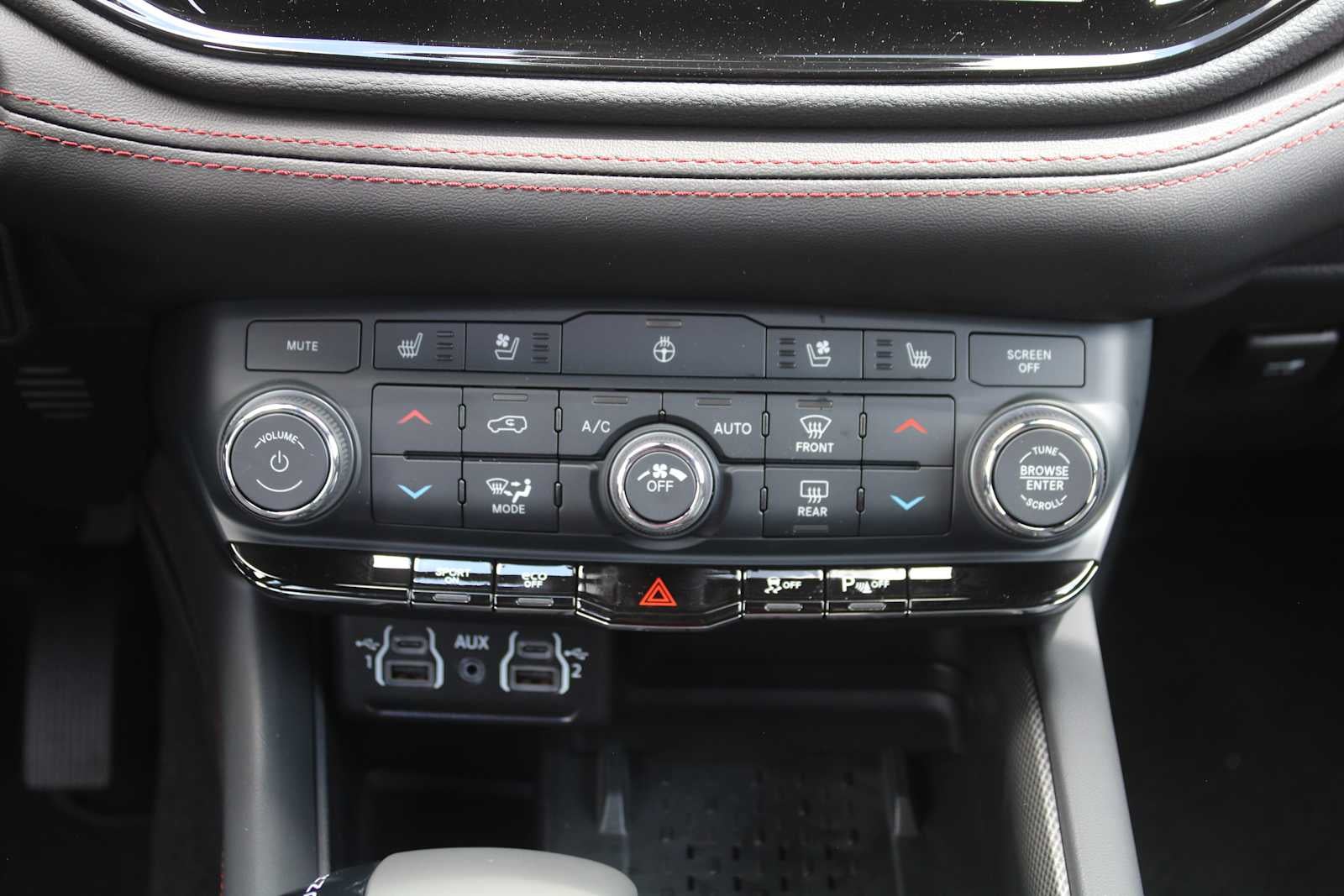 2027 Dodge Durango GT Plus HEMI