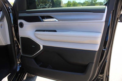 2026 Jeep Grand Wagoneer L 4x2