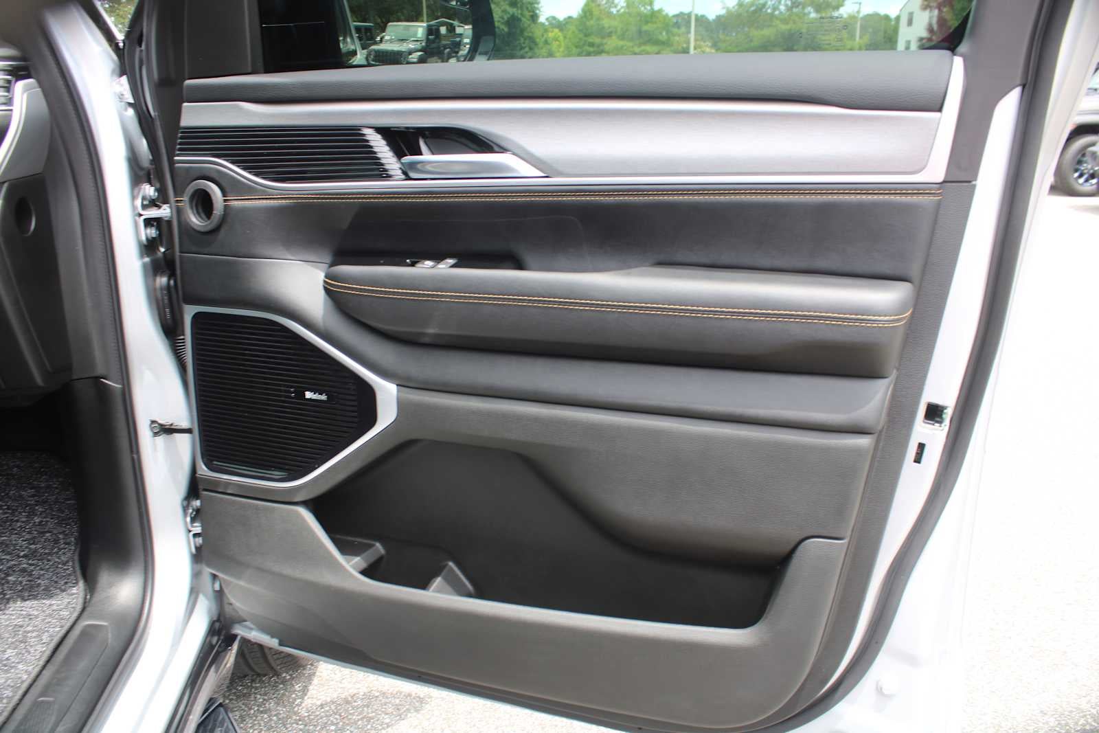 2026 Jeep Grand Wagoneer L 85th Anniversary