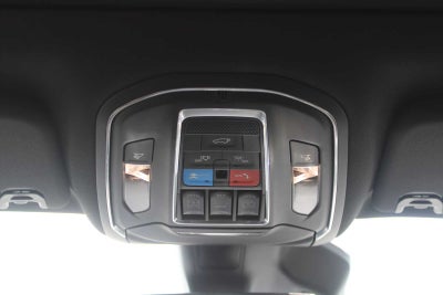 2026 Jeep Grand Wagoneer 4x2