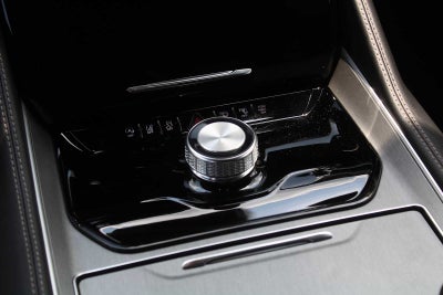 2026 Jeep Grand Wagoneer 4x2