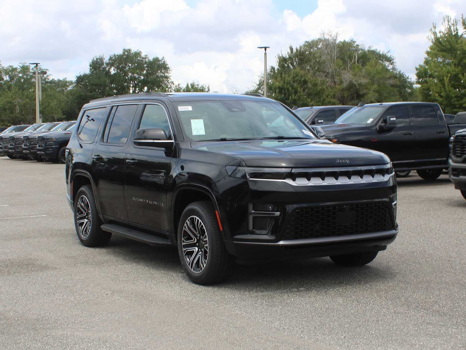 2026 Jeep Grand Wagoneer 4x2