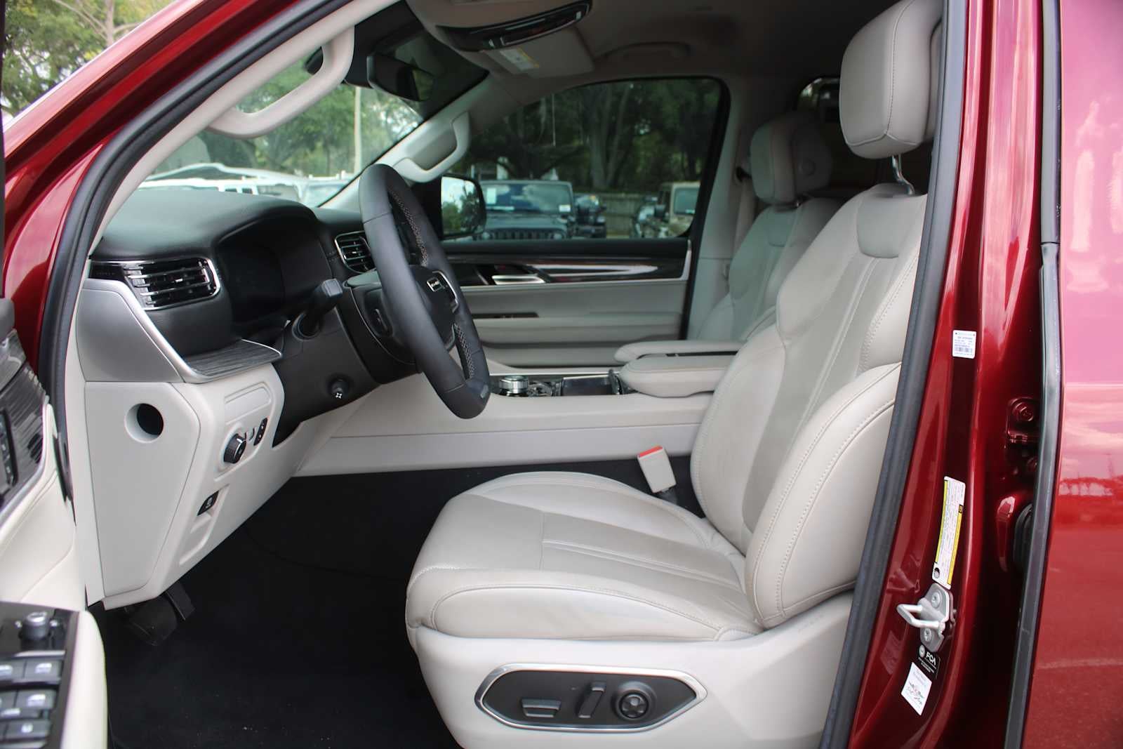 2022 Jeep Wagoneer Series II