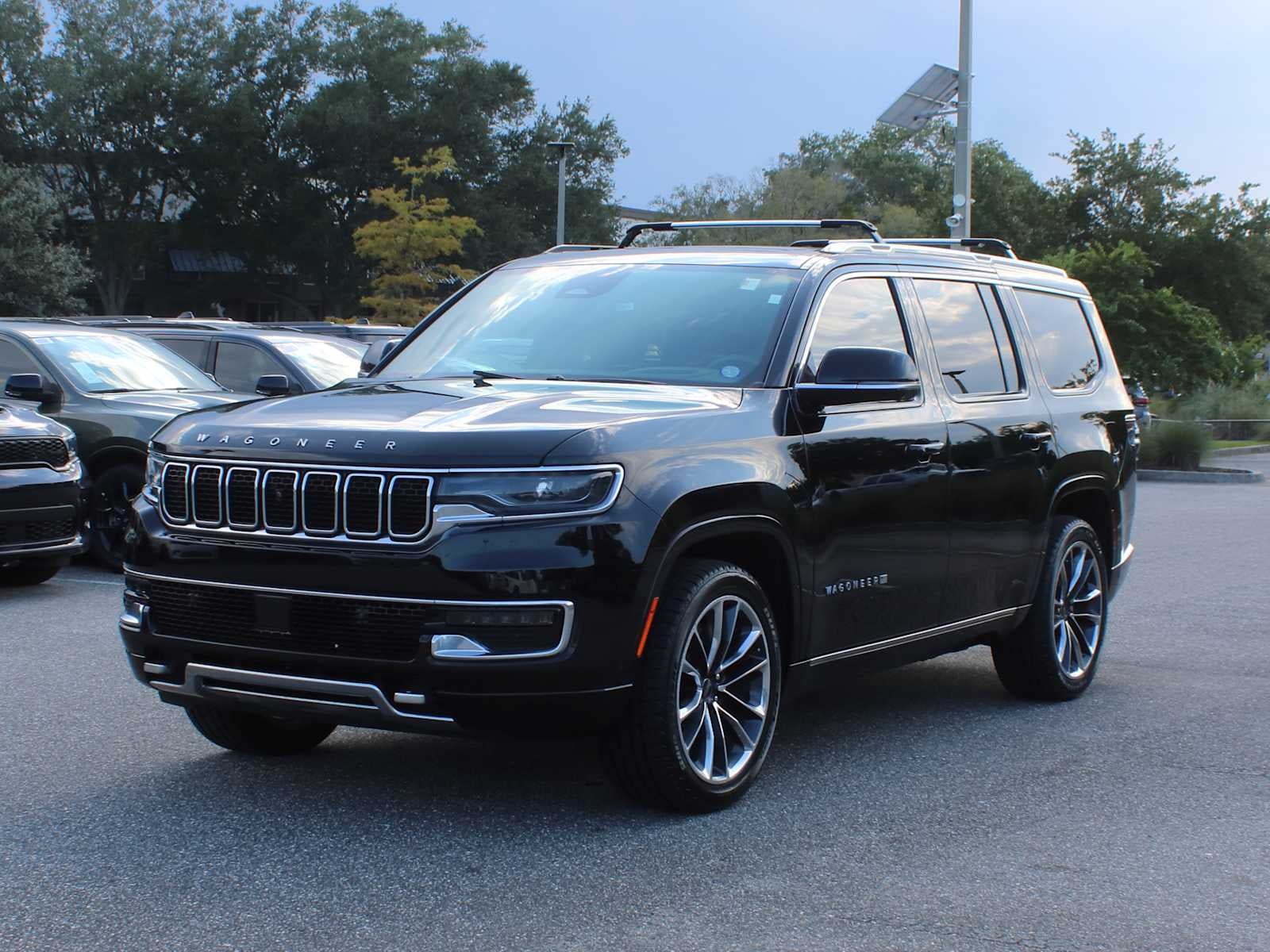 2023 Jeep Wagoneer Series III