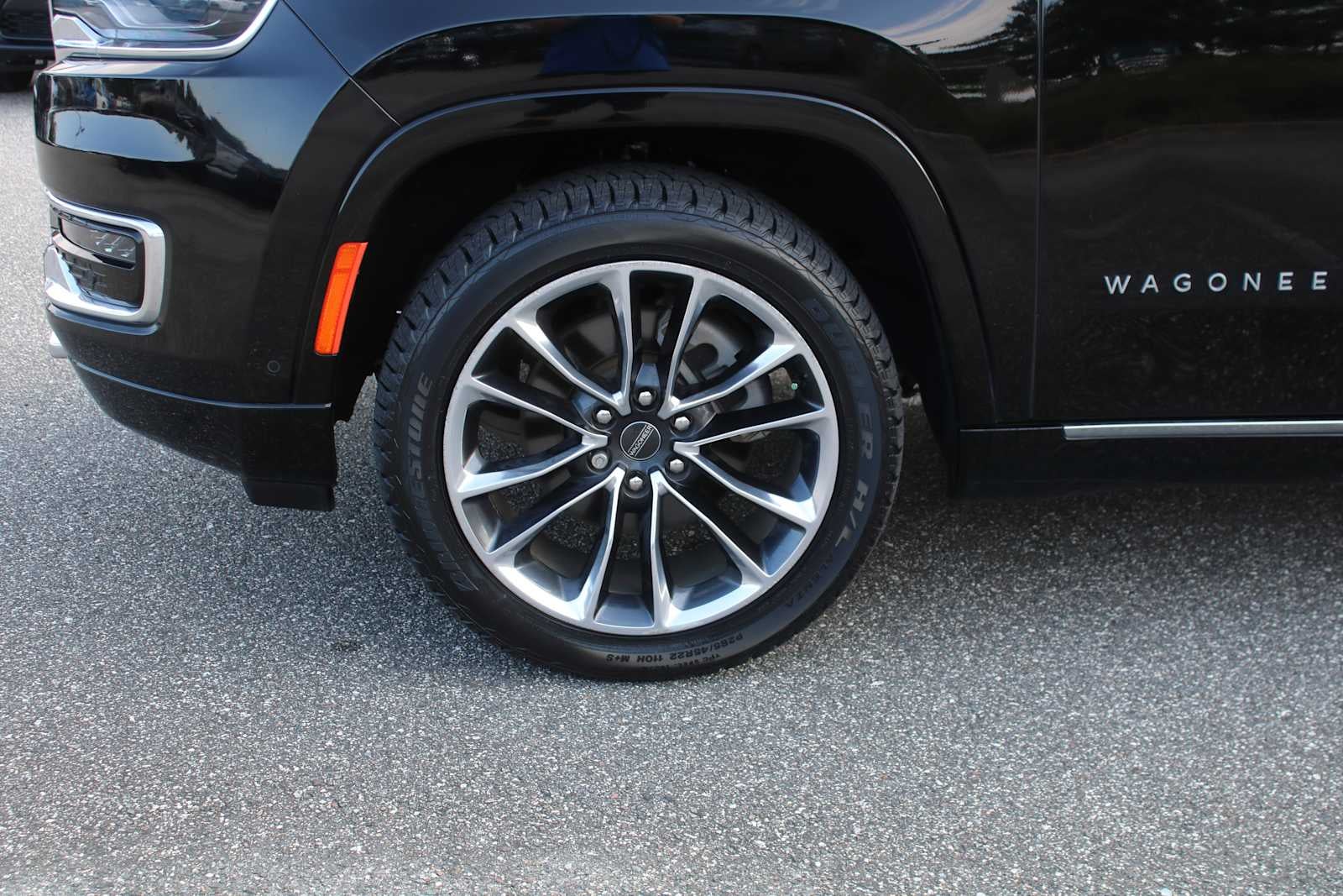 2023 Jeep Wagoneer Series III