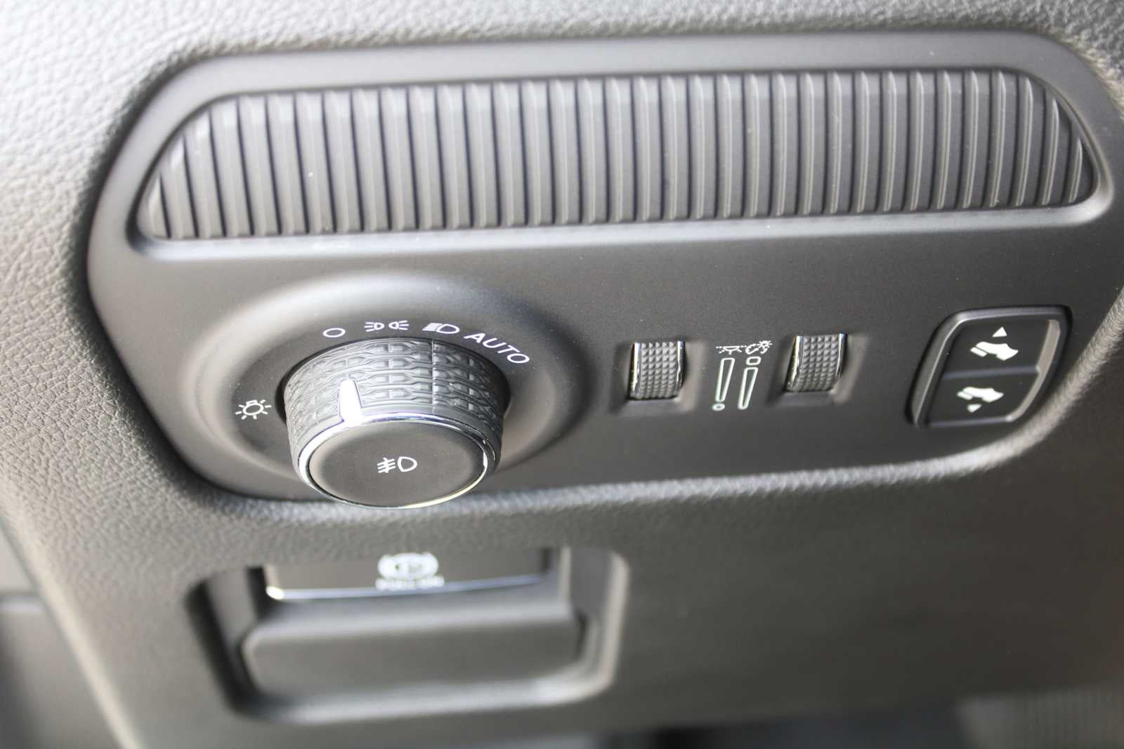 2024 Jeep Wagoneer Series II Carbide