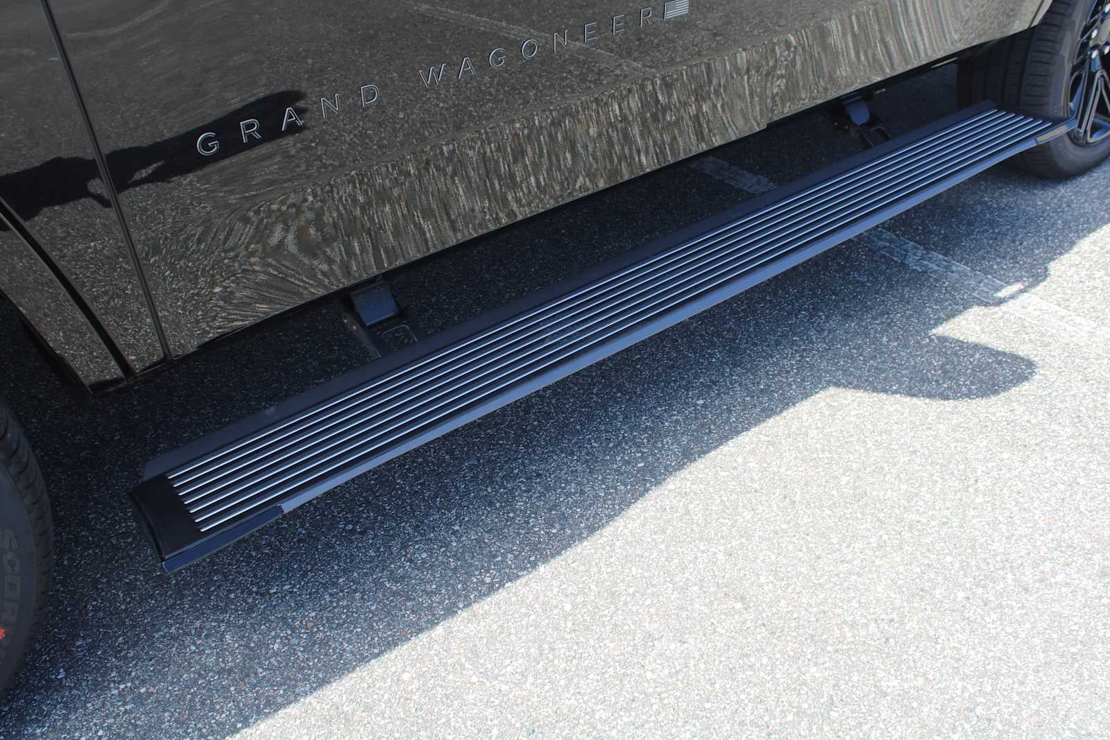 2026 Jeep Grand Wagoneer Limited Reserve