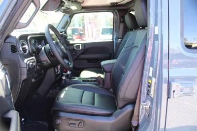 2026 Jeep Gladiator GLADIATOR SAHARA 4X4