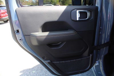 2026 Jeep Gladiator GLADIATOR SAHARA 4X4