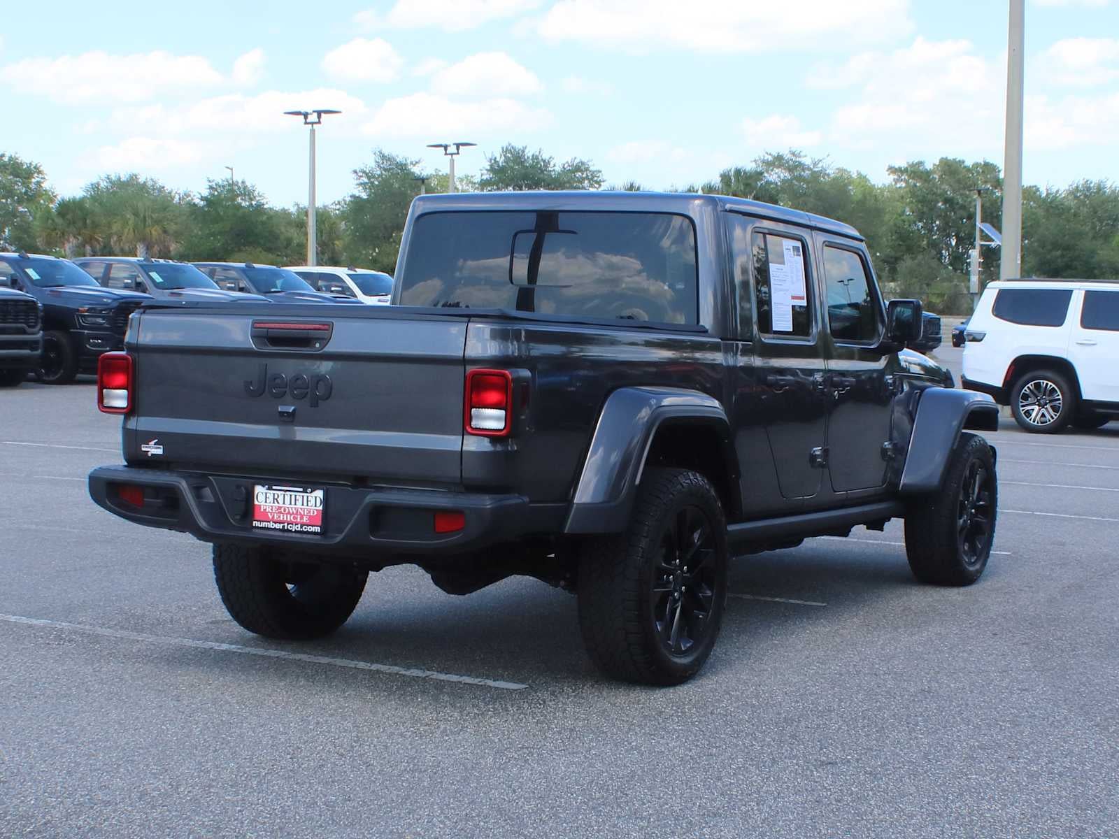 2025 Jeep Gladiator Nighthawk