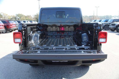 2026 Jeep Gladiator GLADIATOR SAHARA 4X4