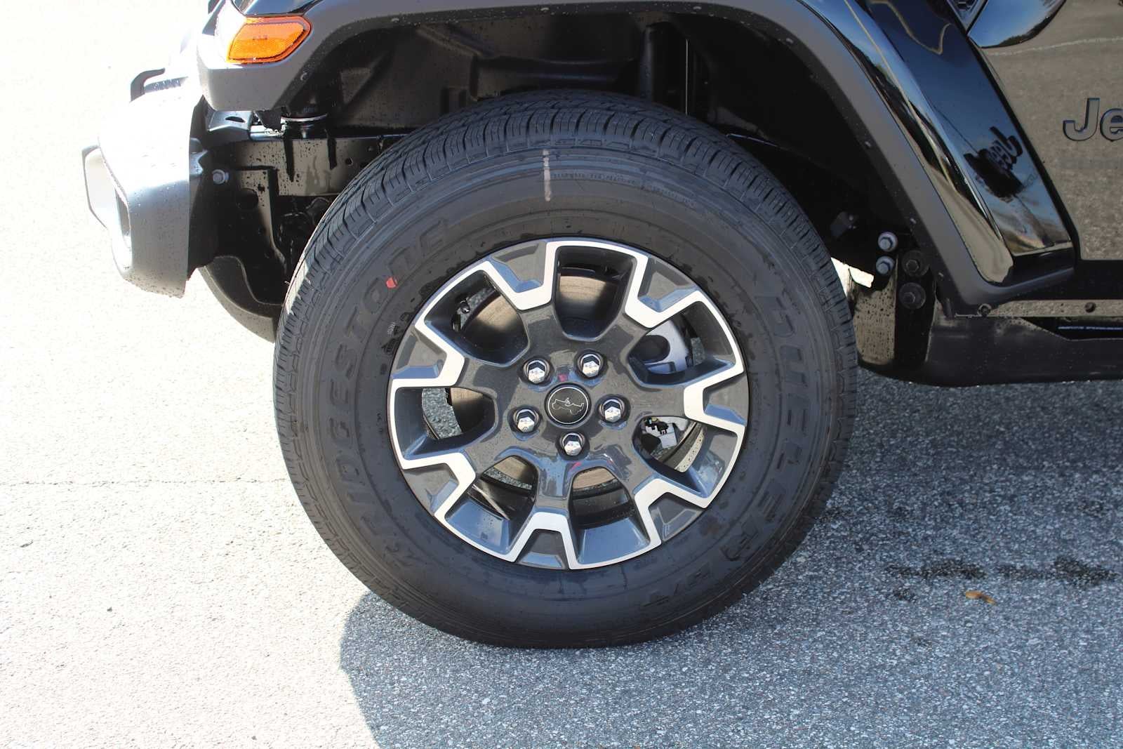 2026 Jeep Gladiator GLADIATOR SAHARA 4X4