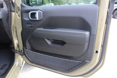 2026 Jeep Gladiator GLADIATOR SAHARA 4X4