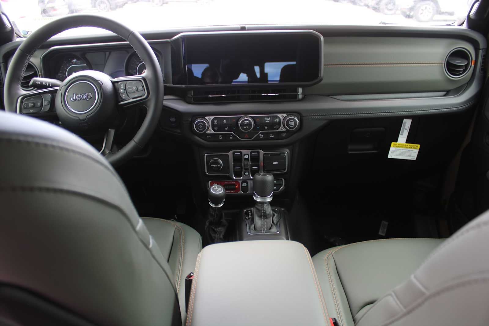 2026 Jeep Gladiator GLADIATOR MOJAVE X 4X4