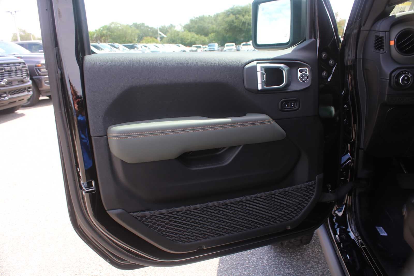 2026 Jeep Gladiator Mojave X
