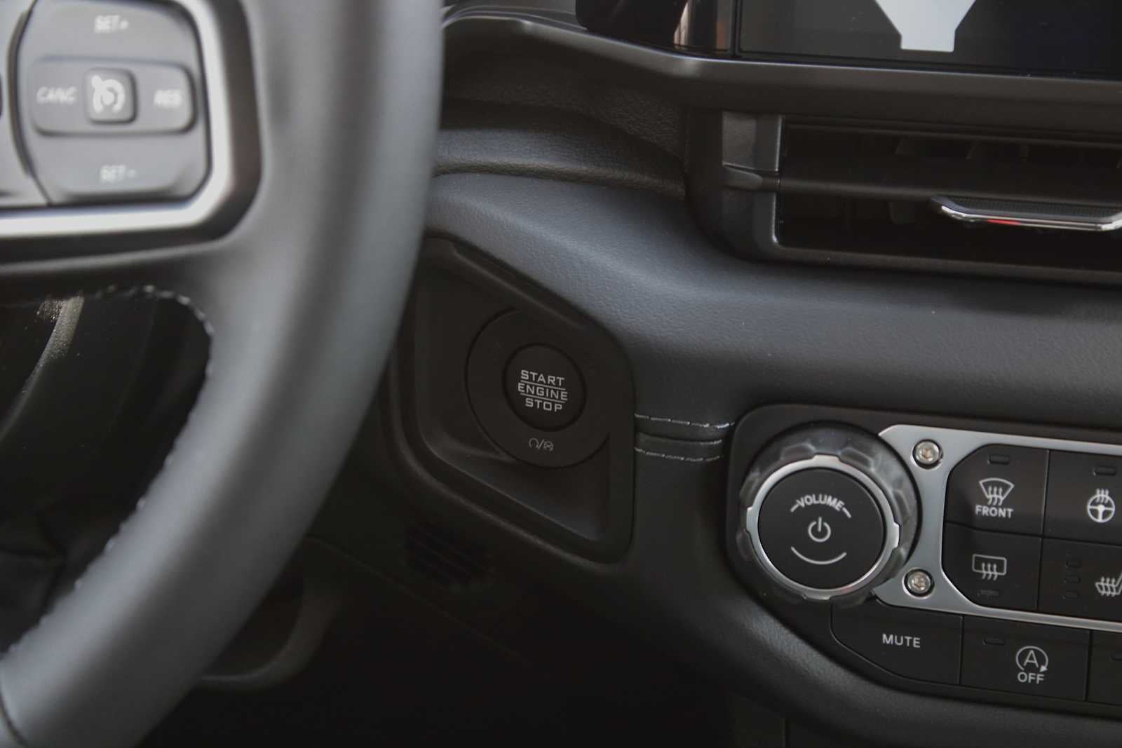 2026 Jeep Gladiator Mojave X