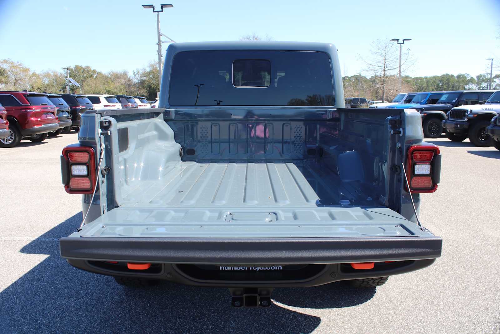 2026 Jeep Gladiator GLADIATOR MOJAVE X 4X4