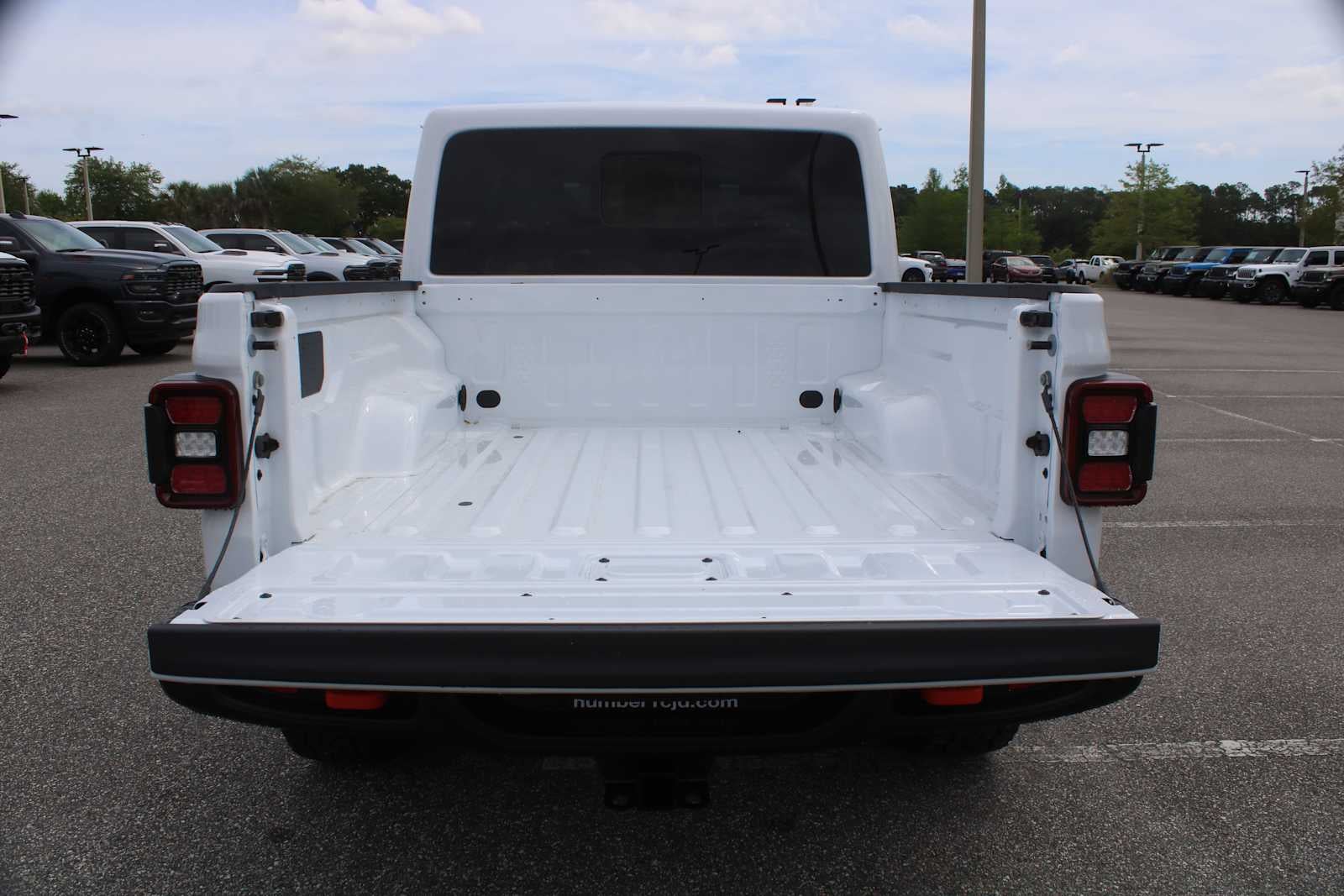 2026 Jeep Gladiator GLADIATOR MOJAVE X 4X4