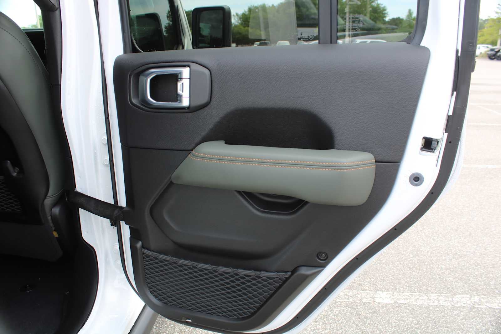 2026 Jeep Gladiator GLADIATOR MOJAVE X 4X4