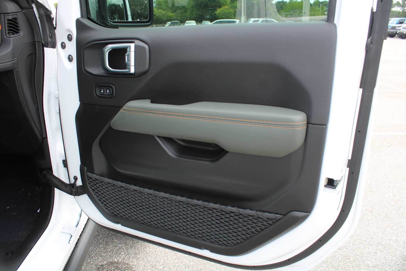 2026 Jeep Gladiator GLADIATOR MOJAVE X 4X4