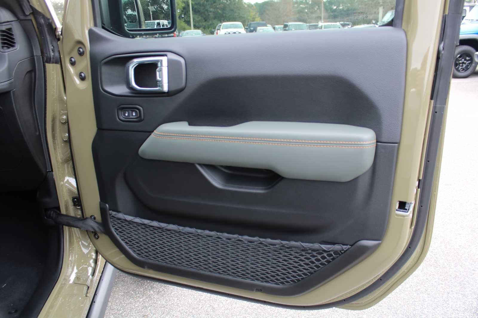 2026 Jeep Gladiator GLADIATOR MOJAVE X 4X4