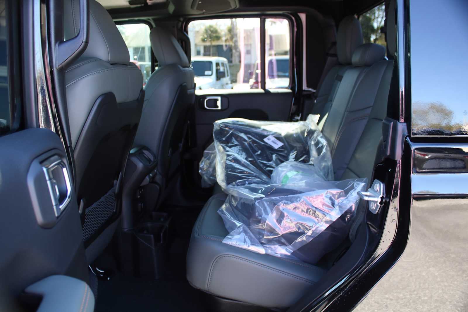 2026 Jeep Gladiator GLADIATOR MOJAVE X 4X4