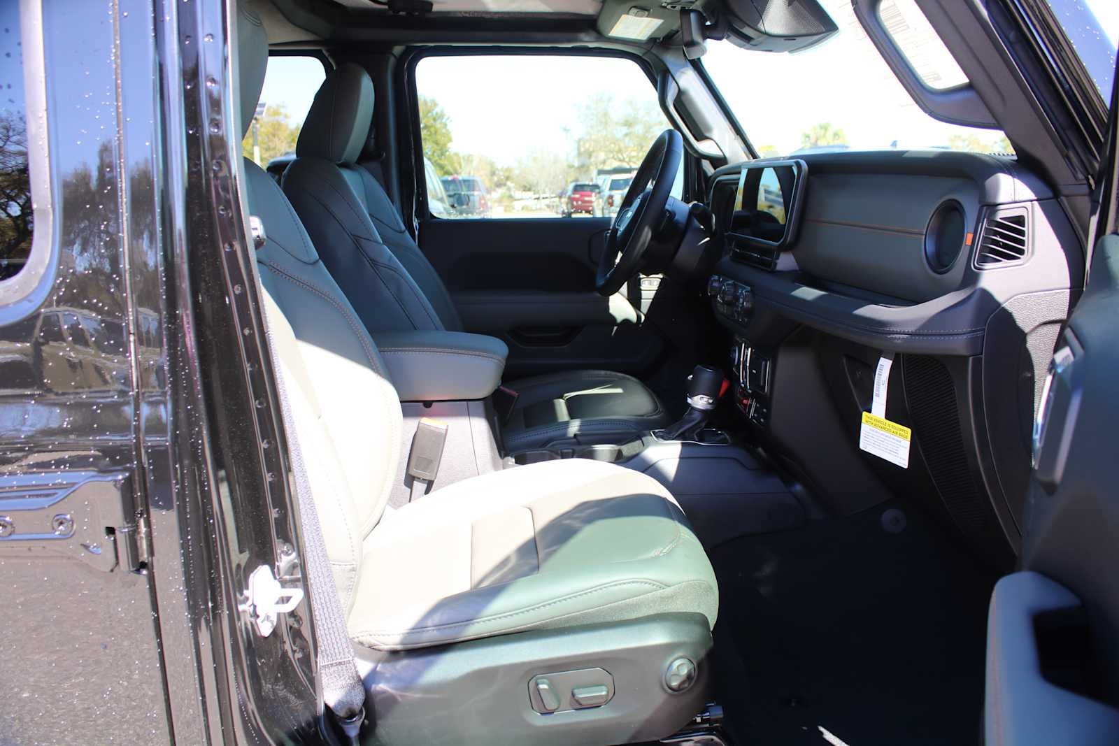 2026 Jeep Gladiator GLADIATOR MOJAVE X 4X4