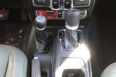 2026 Jeep Gladiator GLADIATOR MOJAVE X 4X4