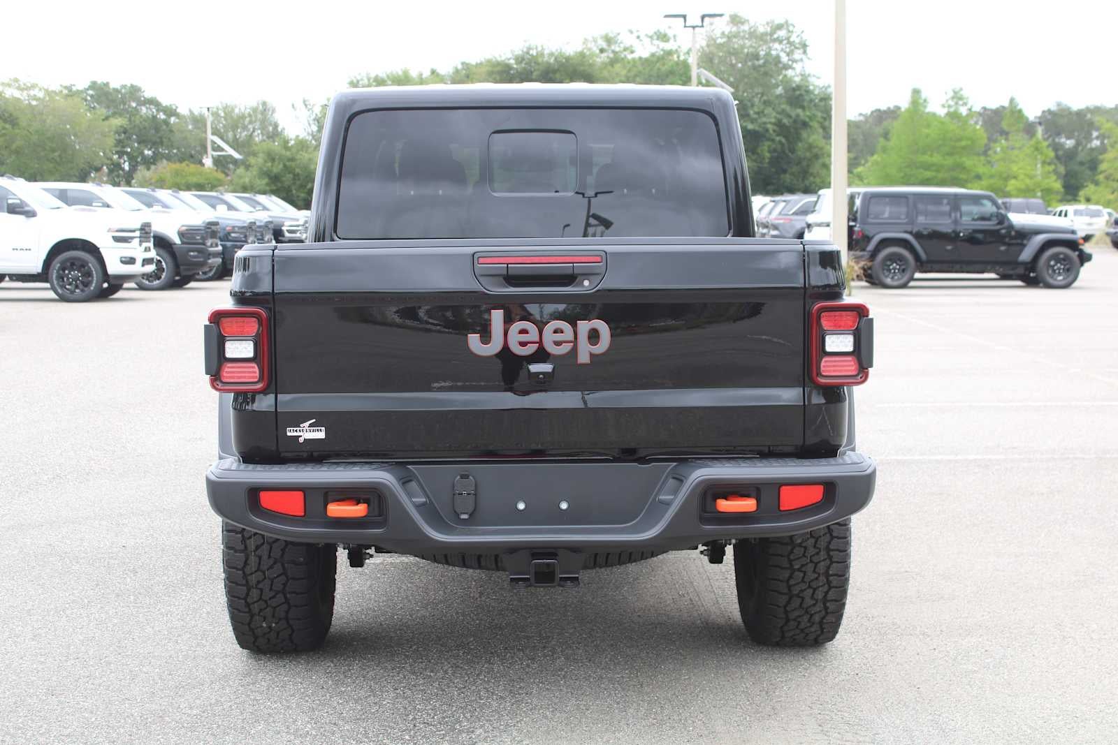 2026 Jeep Gladiator GLADIATOR MOJAVE 4X4