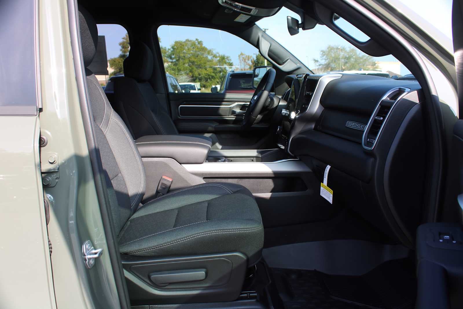 2026 RAM Ram 1500 RAM 1500 BIG HORN CREW CAB 4X2 5'7' BOX