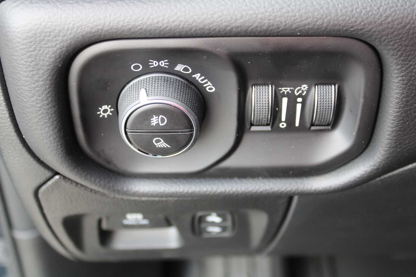 2026 RAM Ram 1500 RAM 1500 BIG HORN CREW CAB 4X2 5'7' BOX