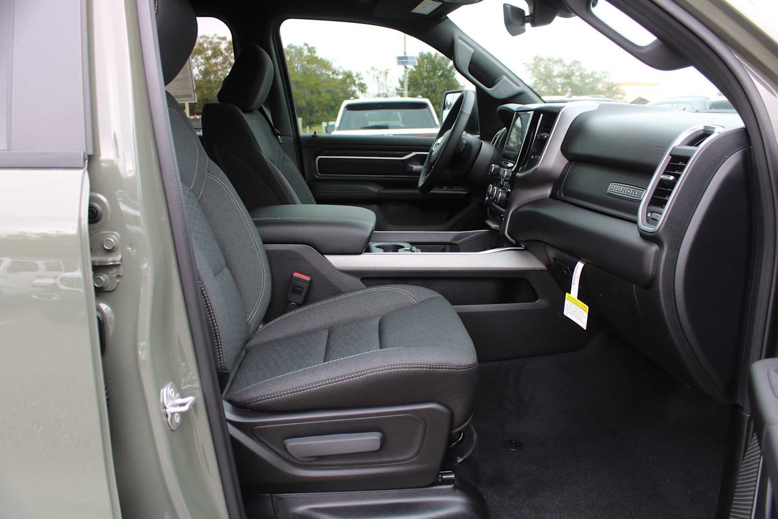 2026 RAM Ram 1500 RAM 1500 BIG HORN CREW CAB 4X2 5'7' BOX